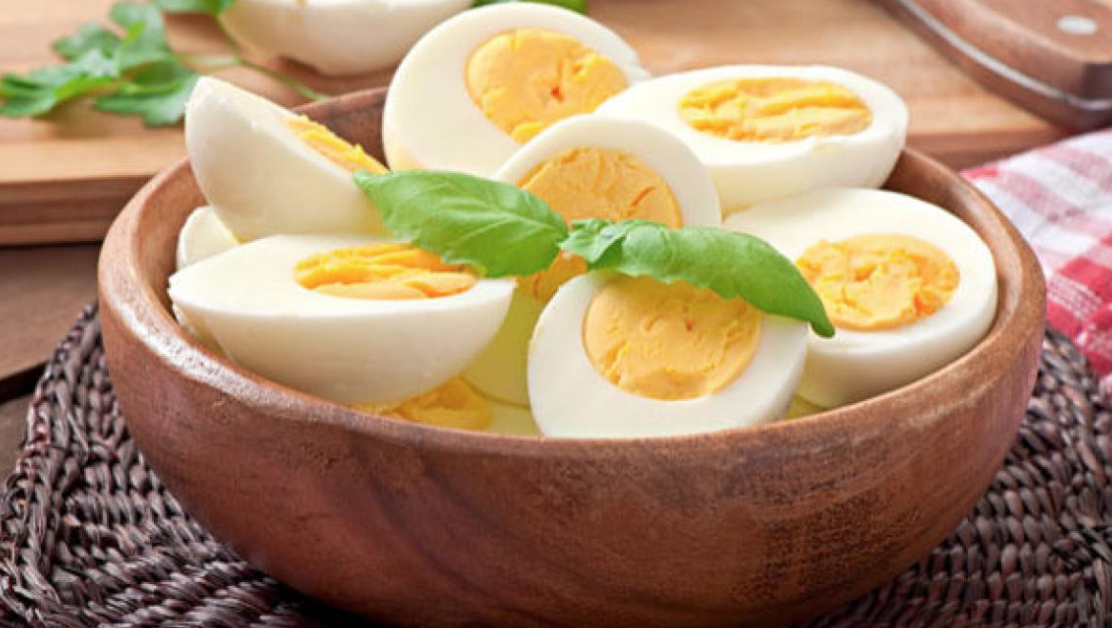 ¿POR QUÉ ES RECOMENDABLE COMER HUEVO?